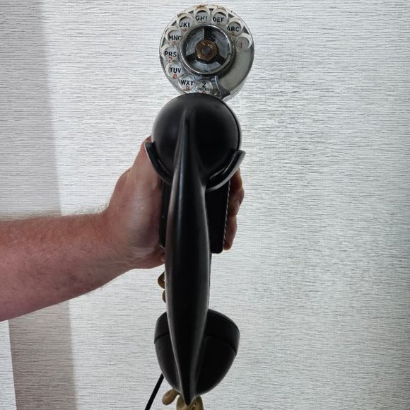 VINTAGE 1950s BELL ROTARY DIAL WALL G6 SPACE SAVER PHONE w/HANDSET - 41A - Picture 1 of 4